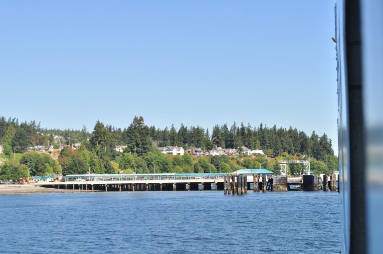 Mukilteo - Clinton Ferry Schedule & Guide (2024) | FerryRiders.com